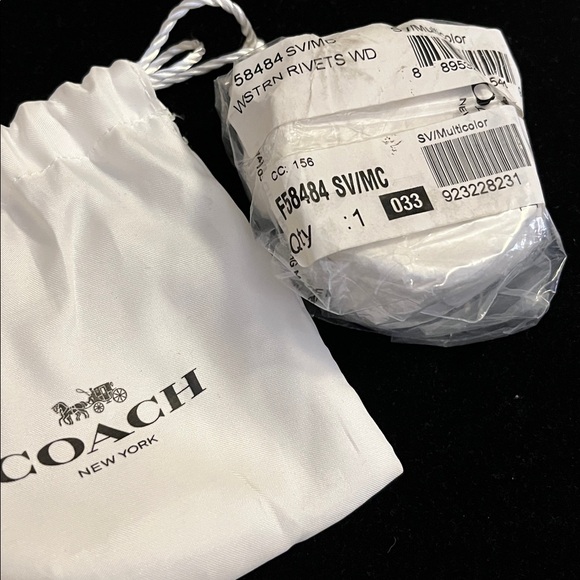 Coach Western Rivets Wide Cuff - Picture 3 of 8